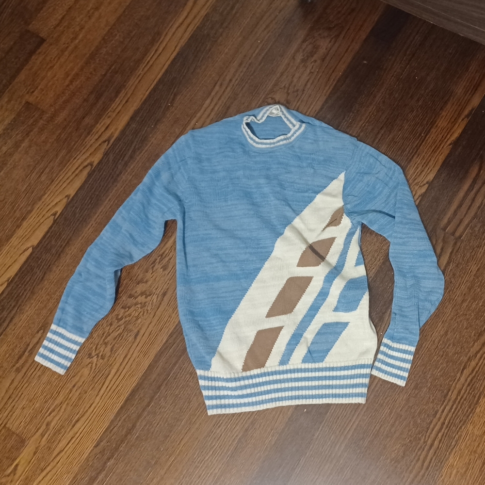 Vintage Blue and White Geometric Men's Sweater
